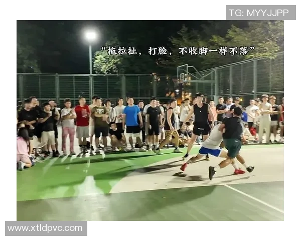 与足球巨星偶遇的那些瞬间：球场外的故事与人生交汇