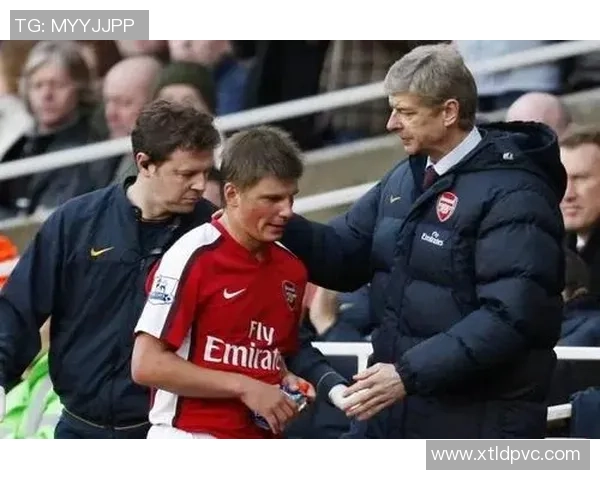 沙皇足球球星的辉煌历程与传奇事迹解析 沙皇足球球星的辉煌历程与传奇事迹解析