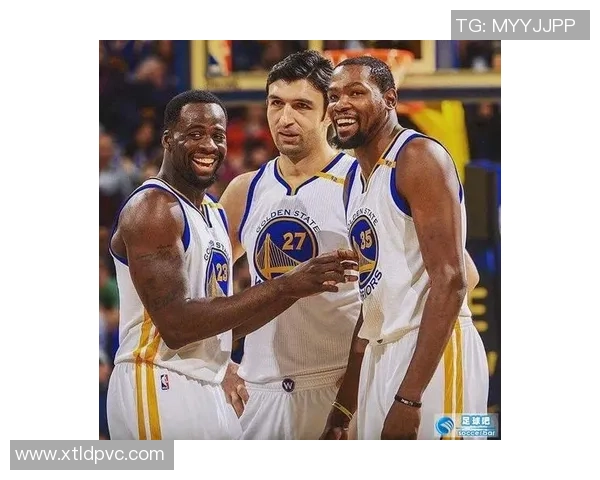 足球明星签名海报全明星阵容精选独家限量版收藏款荣耀上线