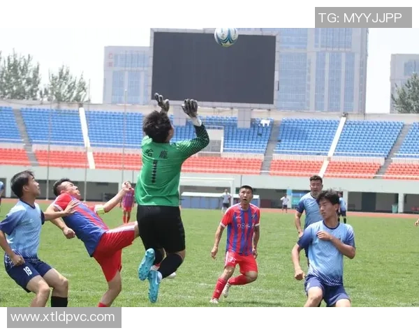 长治足球十佳球星荣耀揭晓，优秀球员引领本地足球新风潮