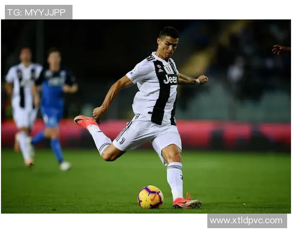 足球球星伤感瞬间集锦:从巅峰到低谷的心碎时刻与无奈流泪